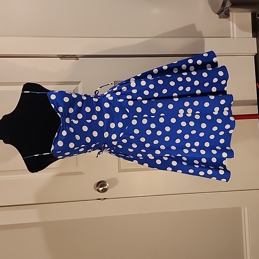 Betsey Johnson Blue and White Polka Dot Dress with POCKETS! size 10